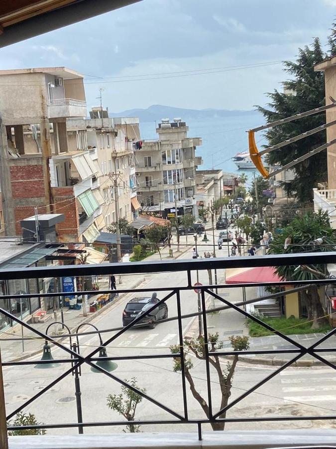 סרנדה "Hotel Lili" מראה חיצוני תמונה